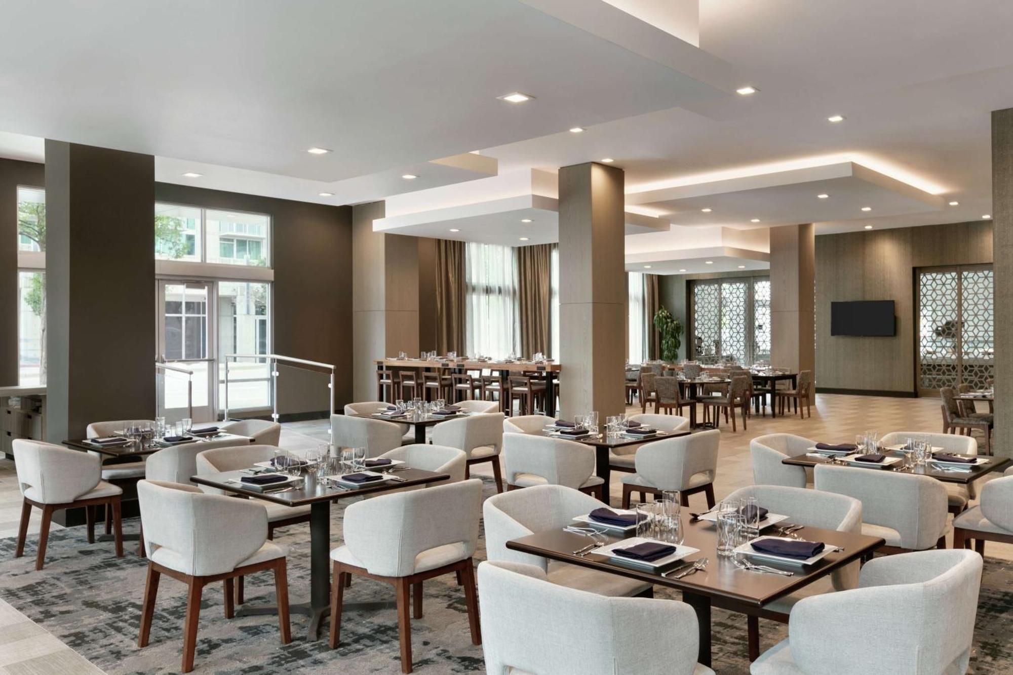 Embassy Suites By Hilton Atlanta Midtown Eksteriør billede